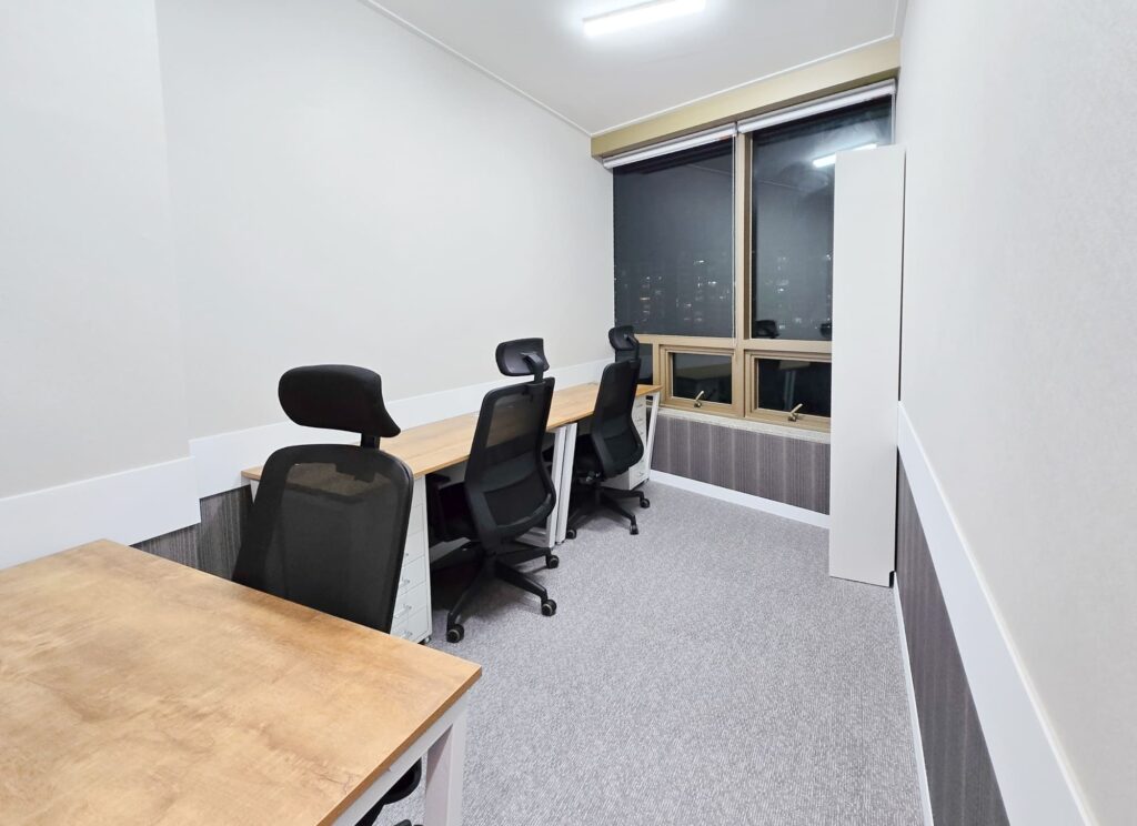 검단공유오피스_3인실창가2